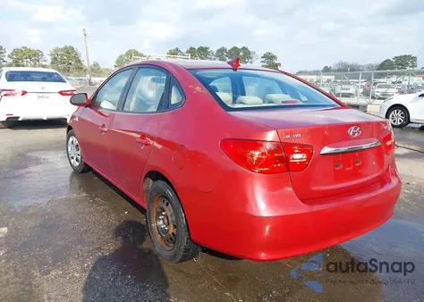 2010 Hyundai Elantra Gls z USA, uszkodzony, nr VIN KMHDU4AD5AU180225